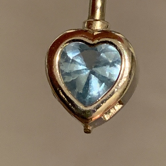 Belly Button Ring Heart Shaped light blue stone - Picture 2 of 8